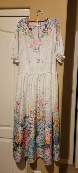 Multicolor Size 10 Straight Dress on Queenly