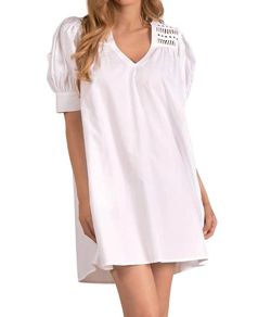 Style 1-1380326343-74 ELAN White Size 4 1-1380326343-74 Cocktail Dress on Queenly