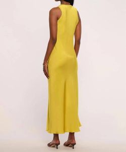 Style 1-92971536-892 heartloom Yellow Size 8 Satin Straight Dress on Queenly