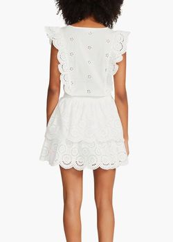 Style 1-1356940131-70 STEVE MADDEN White Size 0 Ruffles Engagement Casual Sorority Cocktail Dress on Queenly