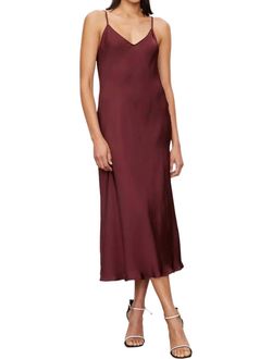 Style 1-2338932137-70 Velvet by Graham & Spencer Red Size 0 Free Shipping Custom Cocktail Dress on Queenly