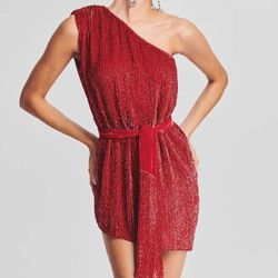 Red Size 4 Cocktail Dress on Queenly