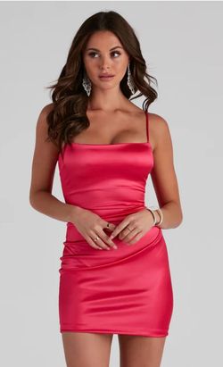 Windsor Hot Pink Size 4 Satin Cocktail Dress on Queenly