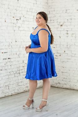 Style Magnolia Sydneys Closet Blue Size 16 Magnolia Corset Straight Cocktail Dress on Queenly