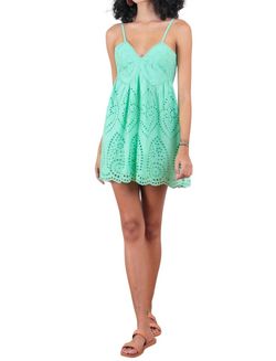 Style 1-1857168958-892 Ollari Green Size 8 Mini V Neck Cocktail Dress on Queenly