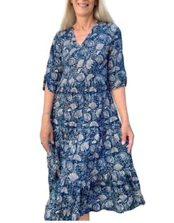 Style 1-2786648437-74 Dress Addict Blue Size 4 Tall Height Free Shipping Floral Cocktail Dress on Queenly