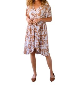 Style 1-3033121062-74 Shopin in LA Nude Size 4 Sleeves V Neck Cocktail Dress on Queenly