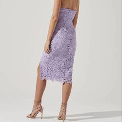 Style 1-3402775252-149 ASTR Purple Size 12 Strapless Lace Polyester Plus Size Cocktail Dress on Queenly