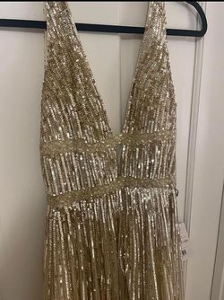 Mac Duggal Gold Size 8 Plunge Floor Length Straight Dress on Queenly