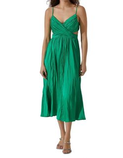 Style 1-1079261210-149 ASTR Green Size 12 Prom Plus Size Cocktail Dress on Queenly