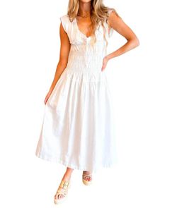 Style 1-3937859190-149 Sky to Moon White Size 12 Plus Size Straight Dress on Queenly