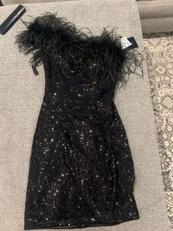 Sherri Hill Black Size 2 Feather One Shoulder Sequined Cocktail Dress on Queenly