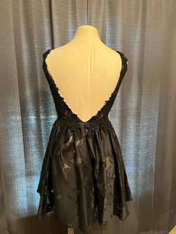 Terani Couture Black Size 0 50 Off Plunge Cocktail Dress on Queenly