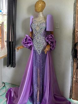 Purple Size 4 Straight Dress on Queenly