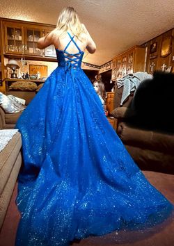 Blue Size 00 Ball gown on Queenly