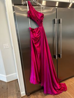 Style 55537 Sherri Hill Pink Size 4 One Shoulder Floor Length Side slit Dress on Queenly