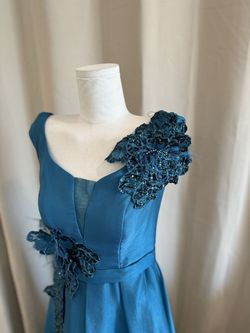 Blue Size 8 A-line Dress on Queenly