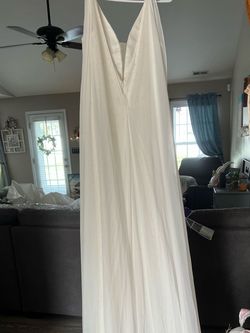 White Size 12 Straight Dress on Queenly