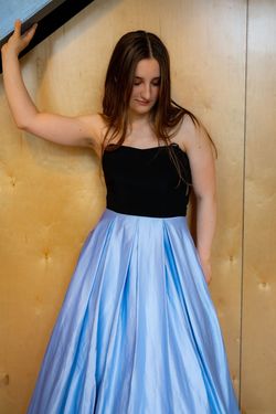 Windsor Multicolor Size 6 Prom Strapless Ball gown on Queenly